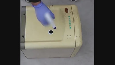 De-Yellow Plastic Restoration Spray